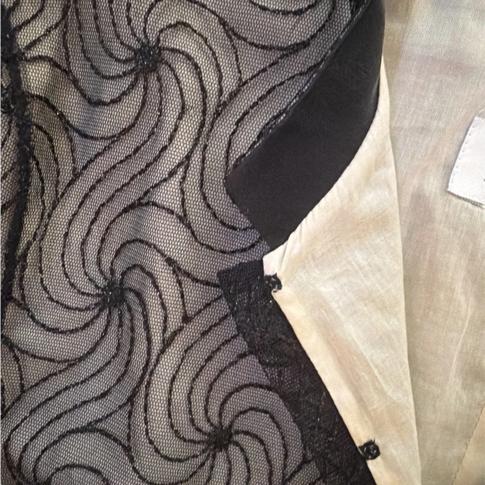 Max Mara Chic Black Sheer jacket size 40
